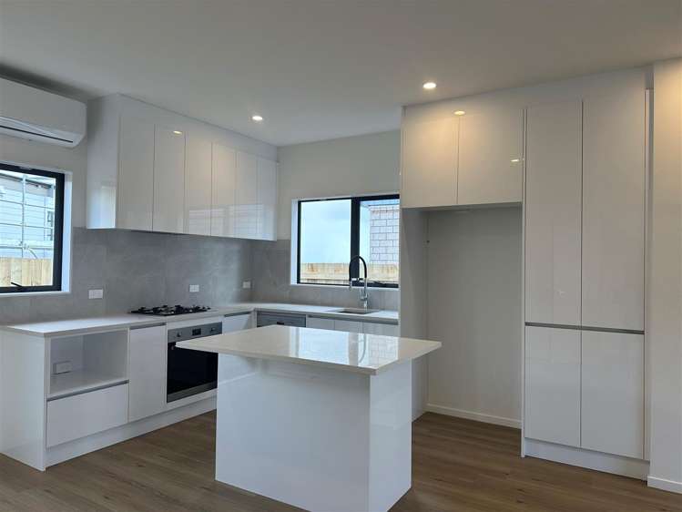 40b Crestview Rise Papakura_2