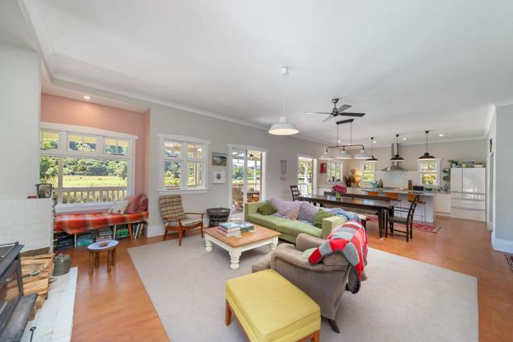 808 Whitemans Valley Road Whitemans Valley_19