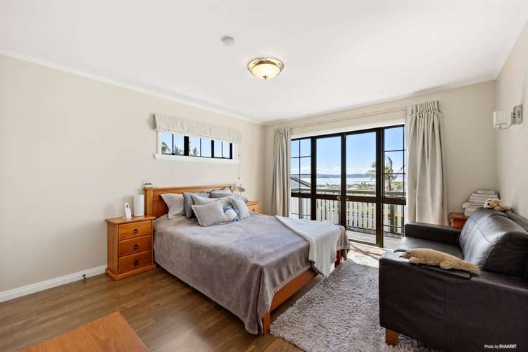 6 Parkside Road West Harbour_13