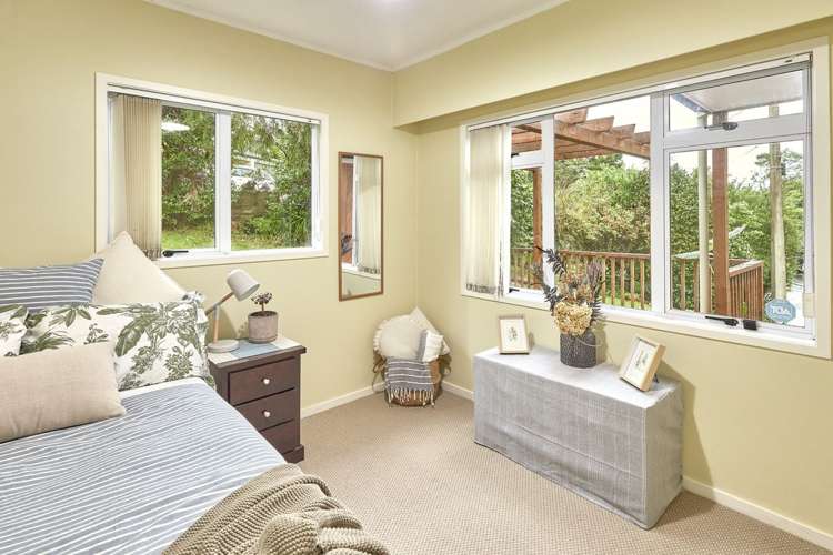 27 Coroglen Avenue Birkenhead_13