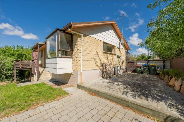 8 Leask Street Omakau_11