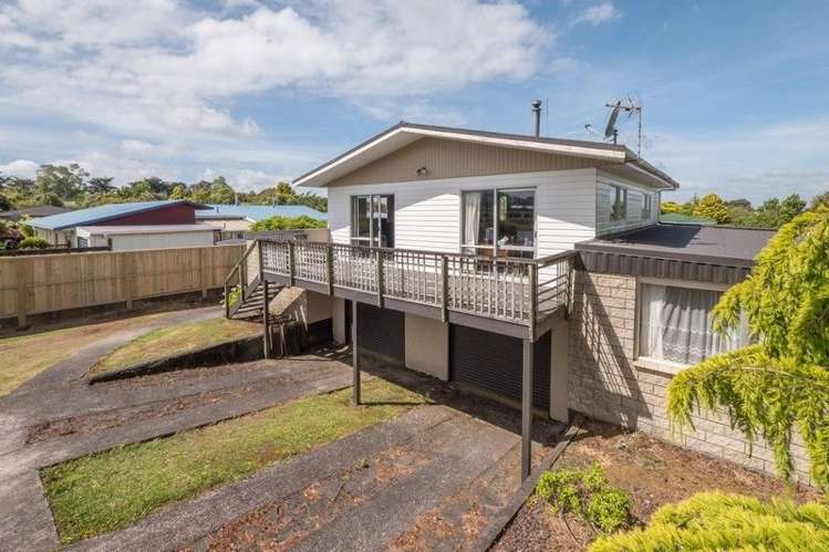 91 Hathaway Street Stratford_5