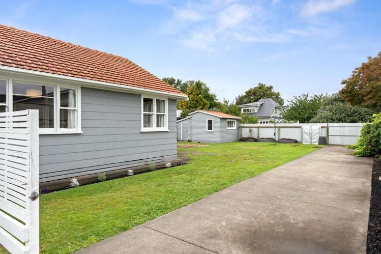 126 Lytton Road Te Hapara_17