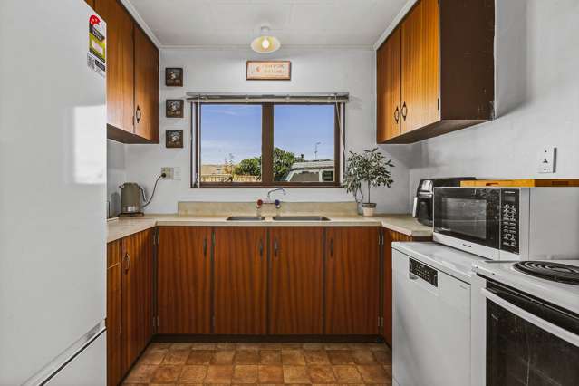 8A Clarence Cox Crescent Pirimai_1