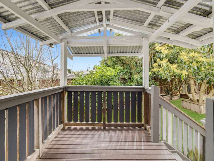 8 John Walker Drive Manurewa_17