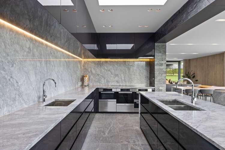 400 Pound Road Yaldhurst_15