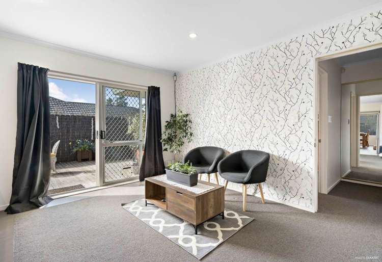 67 Lothian Brae Wattle Downs_3