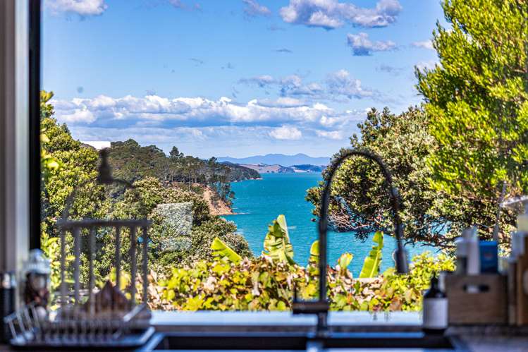 62 Kennedy Point Road Surfdale_9