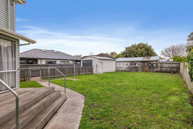 3 Belfield Street Dallington_12