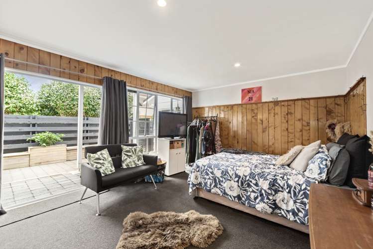 4 Ingle Avenue Waipahihi_19