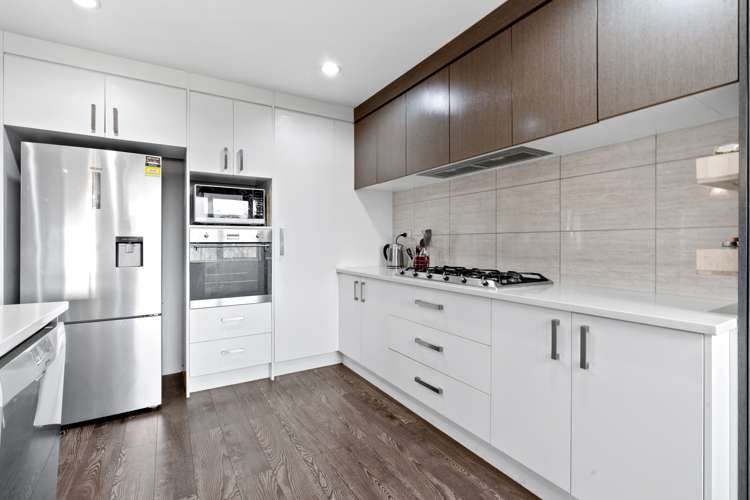 87 Keri Vista Rise Papakura_4