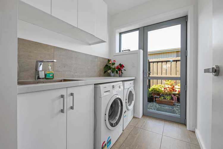 14 Corsair Crescent Burleigh_22