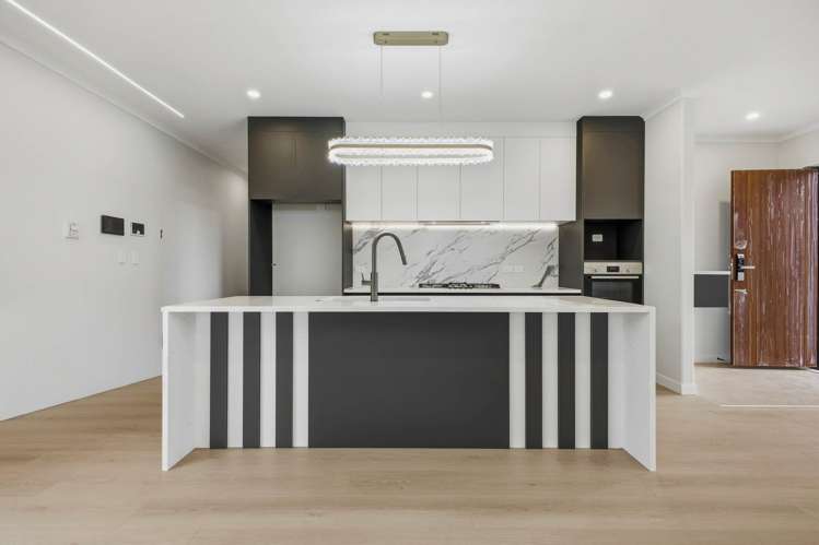 50 Whangamaire Rise_4