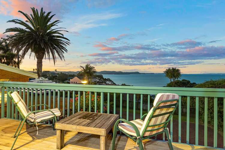 30 Upper Chelverton Drive Red Beach_37
