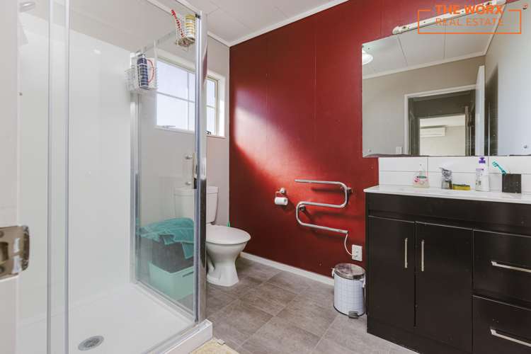 33 Ribbonwood Crescent Goodwood Heights_10