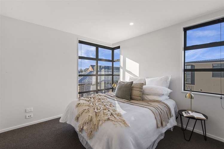 5/68 Barbour Street Waltham_6