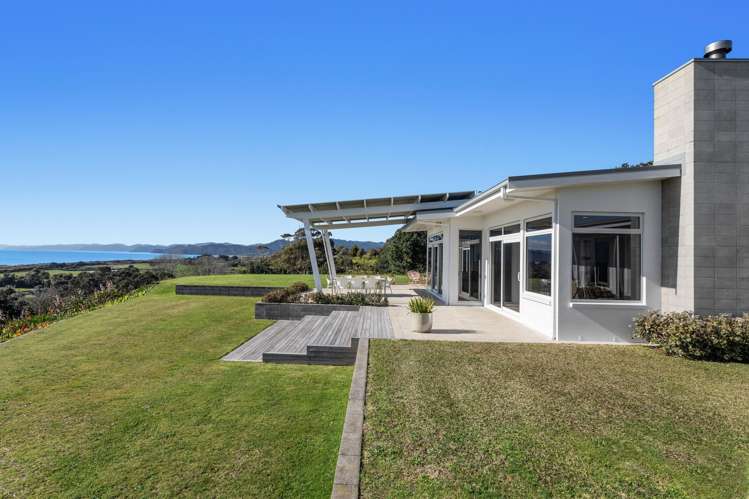 Te Wakanui Road Tirohanga_26