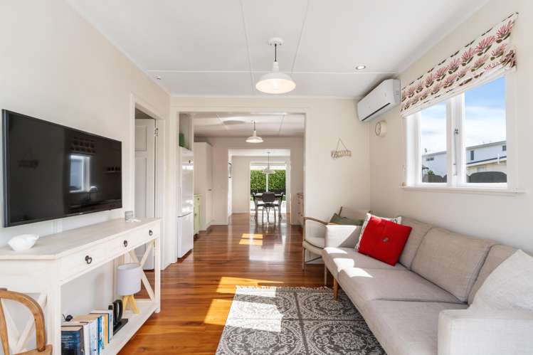 205a Ocean Road Whangamata_8