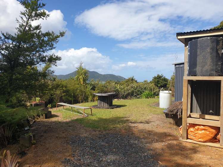 4C Moana Crescent Kennedy Bay_5