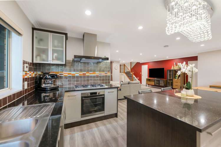 13b Hayr Road Three Kings_7