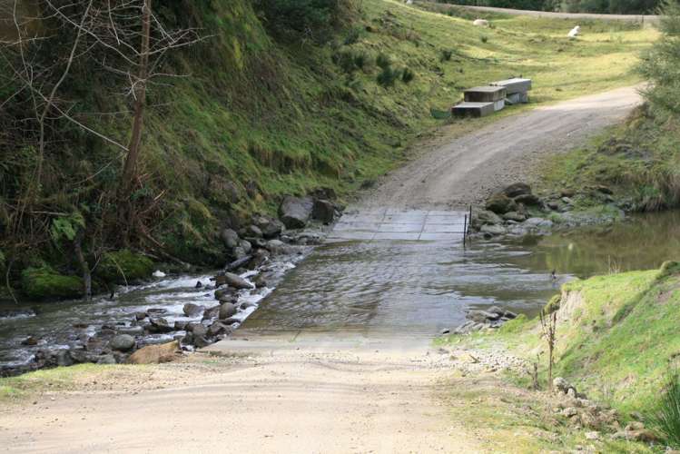 0n Makakaho Road Ngamatapouri_21