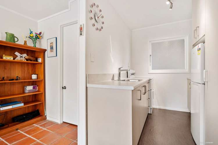 10/21 Kipling Avenue Epsom_7