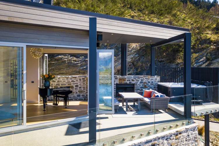 1 Conifer Lane Queenstown_15