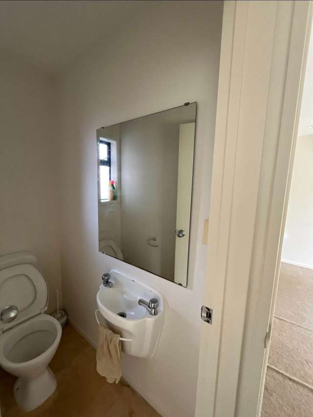 13/36 West Coast Road Glen Eden_3