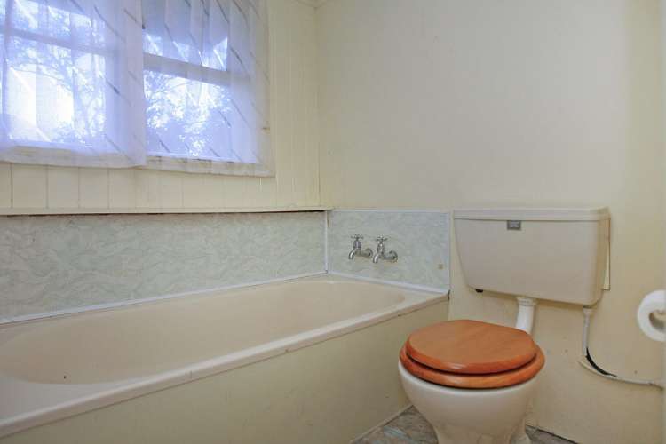 49 Sidlaw Street Strathmore Park_13