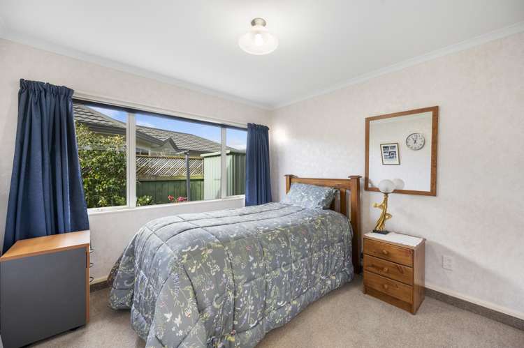 2 Lowndes Place Taradale_11