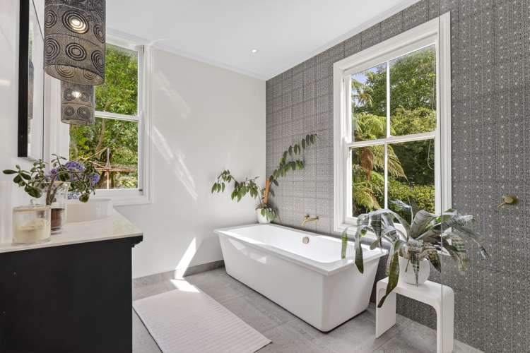 55 Packard Road Motupipi_9