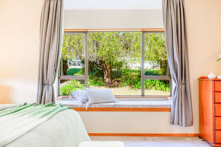 17 Outlook Road Greenhithe_14