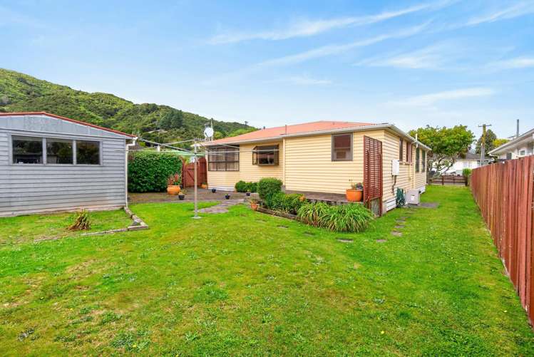 92 Peel Place Wainuiomata_19