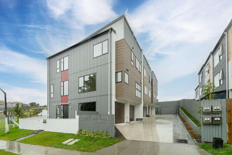 6/2 Flaunty Place West Harbour_23