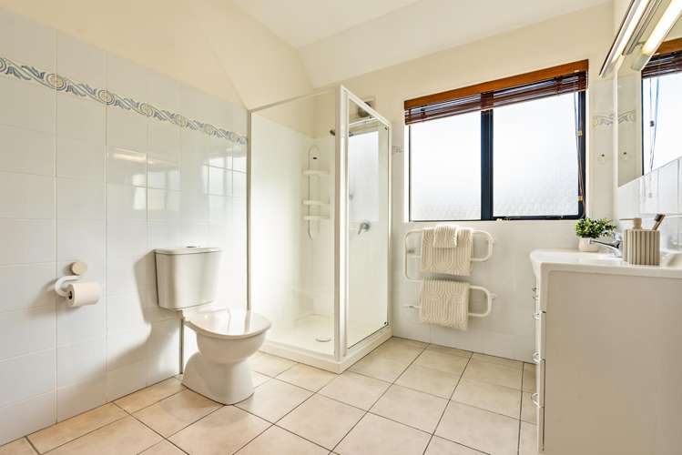 58 Friend Street Karori_20