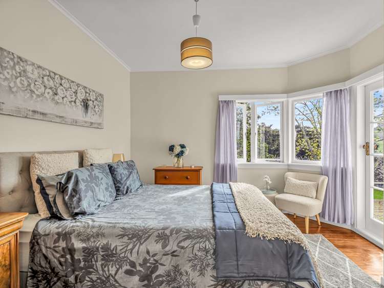 26 Puriri Glade Maungaturoto_17