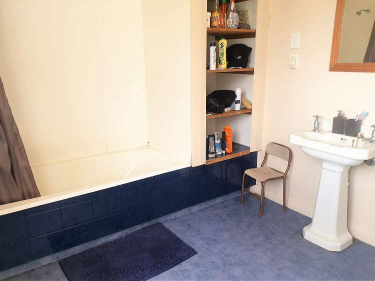 219 High Street Dannevirke_10