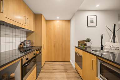 124/21 Stanley Street_3