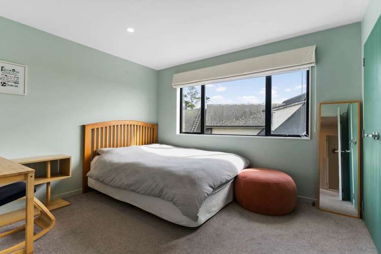 261b Glenfield Road Hillcrest_12