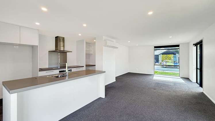 13 Quinn Cr Woodend_6