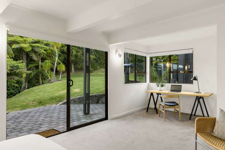 70 Scenic Drive Titirangi_19