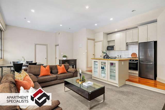 Two Apartments On The Waterfront!