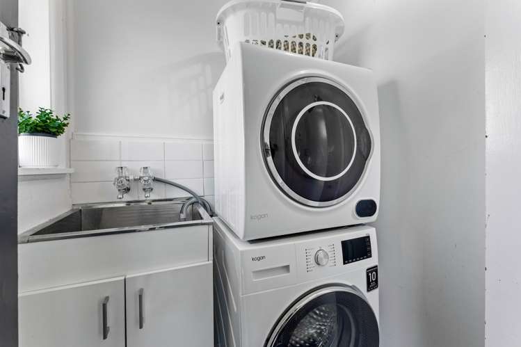 1/15 Stanley Avenue Milford_13