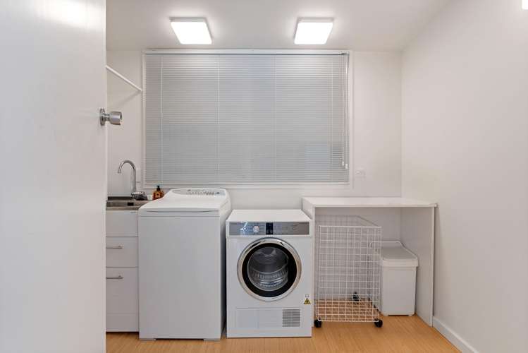 85 Nicholson Road Khandallah_26