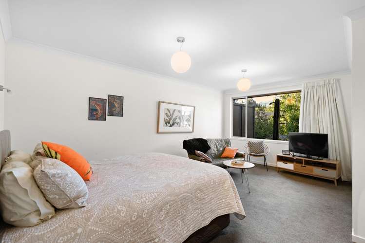 26 Ferry Hill Drive Lower Shotover_14