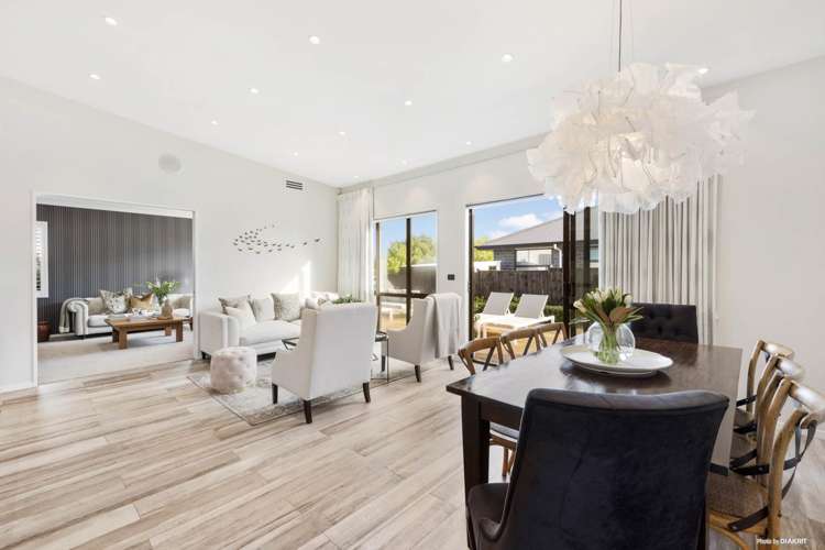 7 Syd Grant Crescent Orewa_12