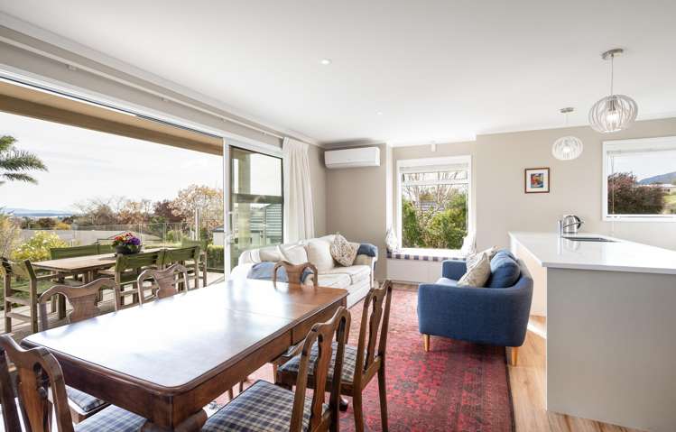 3 Brenda Lawson Way Richmond_11