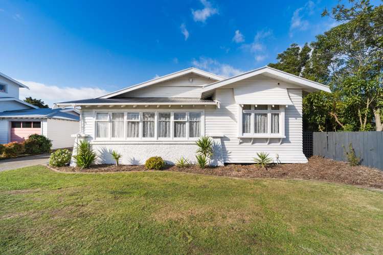 38 Argyle Avenue Takaro_23