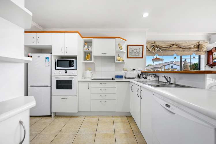 46/3 Turnbury Court Rototuna_5