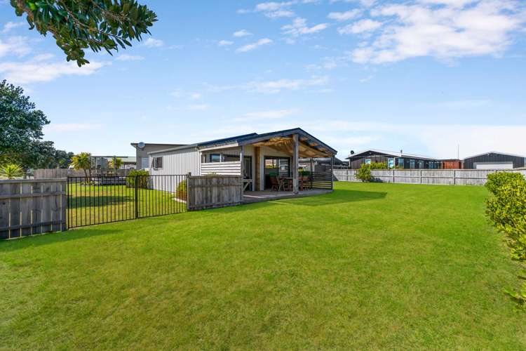 184 Ngaio Drive Matarangi_16
